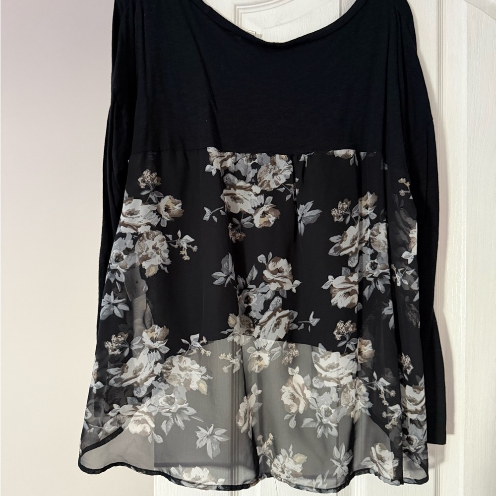 Black Floral Layered Long-Sleeve Women’s Top